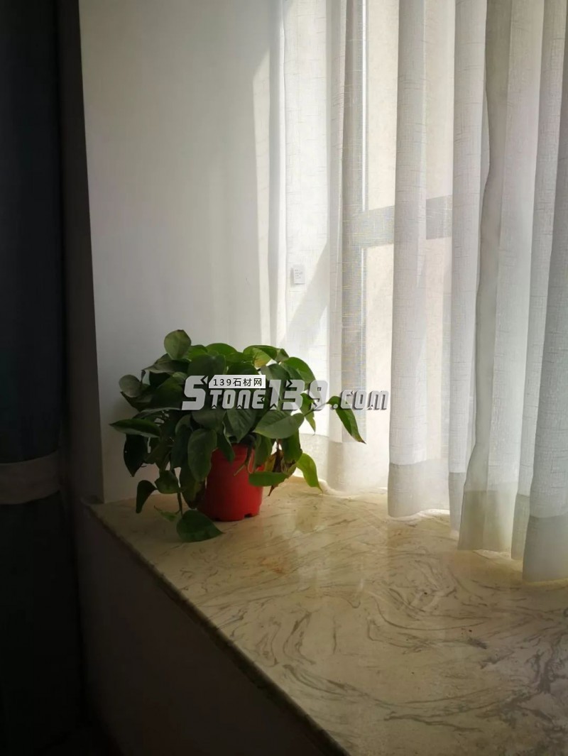 飄窗窗臺，還是石材的耐用！