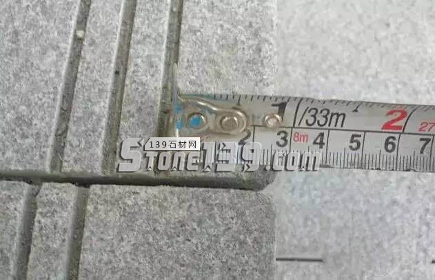 花崗巖成品石材驗(yàn)貨注意事項(xiàng)及主要缺陷問題