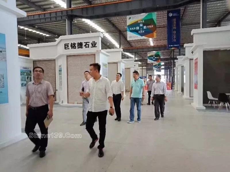洋口港集裝箱運輸航線將于6月份開通，管委會一行到水頭做考察交流