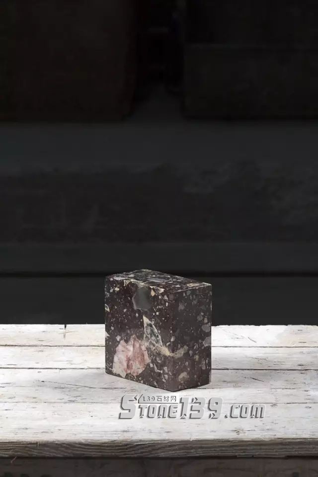 大理石完美融入生活的產(chǎn)品相關(guān)案例欣賞