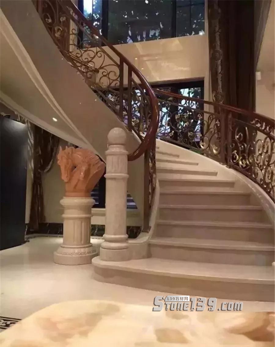 為什么旋轉樓梯一定要用石材？