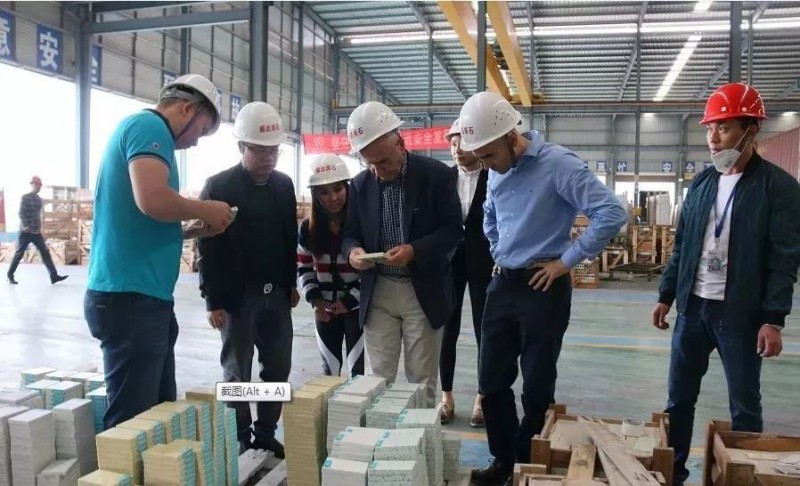 希臘最大爵士白礦主拜訪廣西賀州旺高工業區合源粉體公司