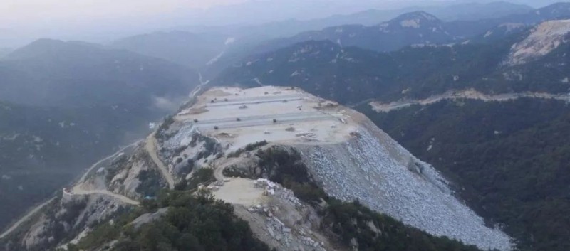 河南泌陽縣鐵腕出擊!將嚴厲打擊非法采沙 全面取締荒山(坡)非法砂場