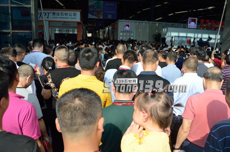 第十九屆中國(南安)水頭國際石材博覽會(huì)今日盛大開幕