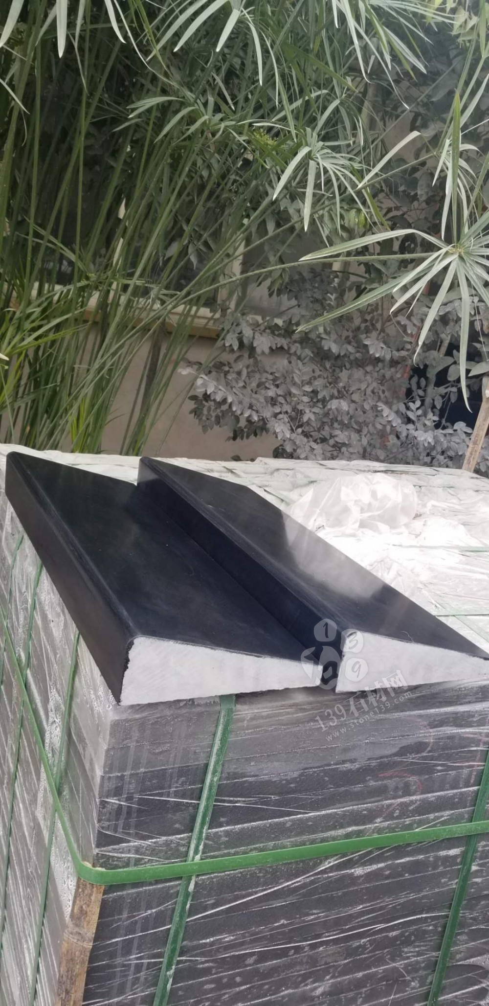 雅蒙黑石材產品