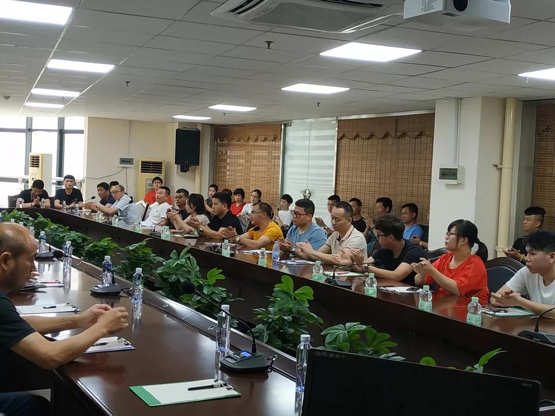 福建南安市水頭鎮(zhèn)組織召開石材進(jìn)口報(bào)關(guān)相關(guān)問(wèn)題通報(bào)會(huì)