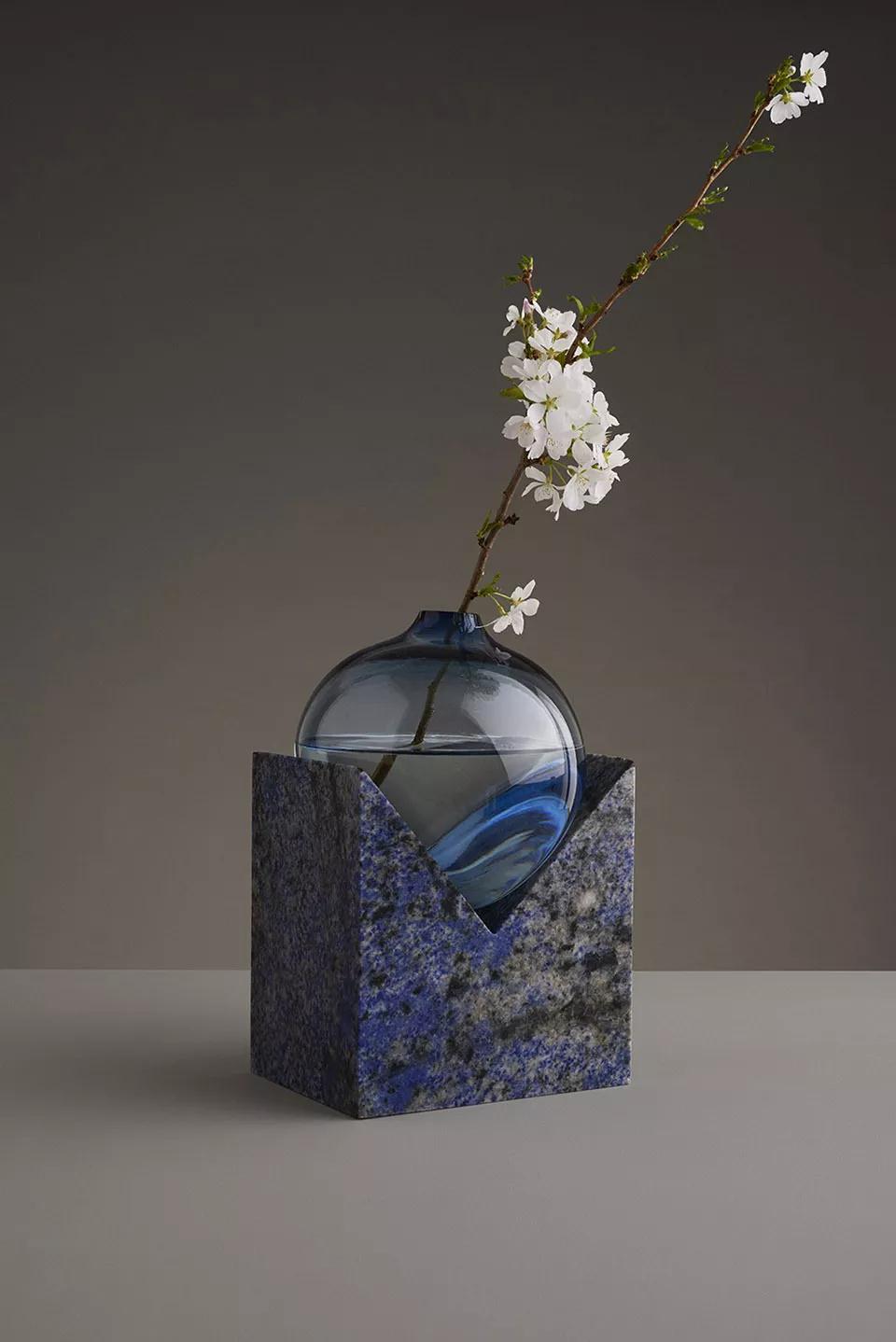 玻璃&石材花瓶：一枝花、一顆石、一種品味