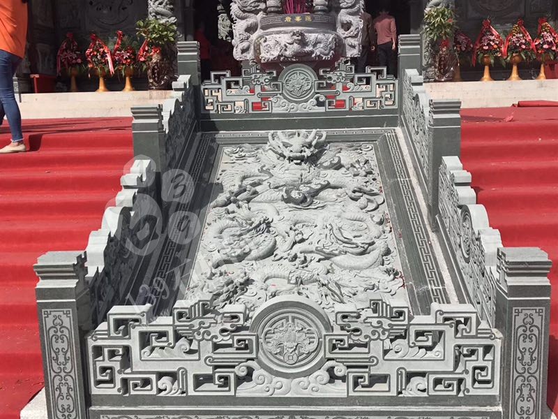 四川茗源石材主要經(jīng)營萬源青石、欄桿護(hù)欄、路沿石、市政工程青石訂單