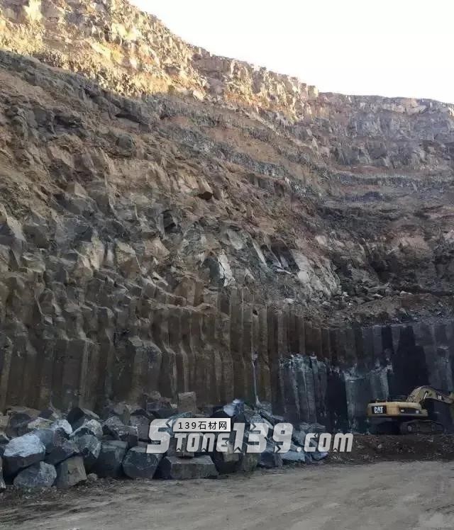 蒙古黑，曾經的繁華逐漸散去，但其卓越的品質，依舊是建筑工程中不可或缺的一環！