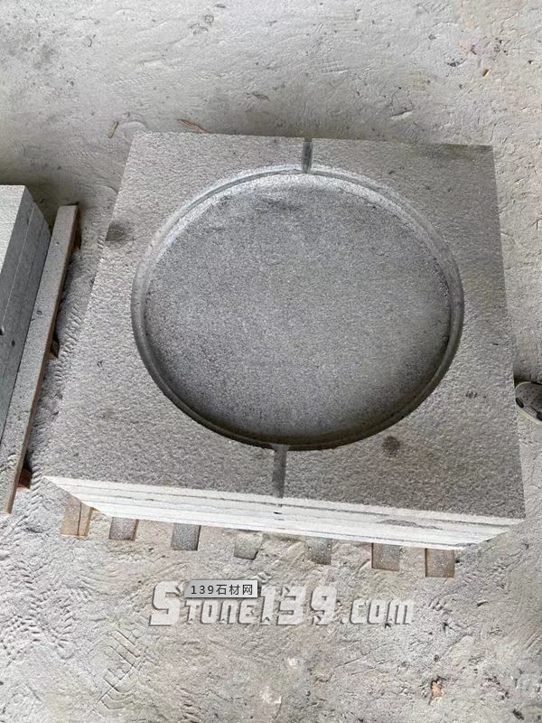 【鐘山大枋石業(yè)】經(jīng)營(yíng)廣西芝麻黑654毛光板、樹(shù)池石、水溝蓋板、馬蹄石、園林環(huán)境等異形石材
