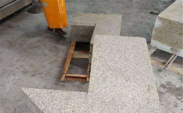 【南陽金泰石業】主營河南黃金麻、河南黃銹石方城芝麻白花崗巖園林工程配套用石