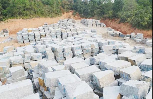 江西芝麻黑石材產區宜春市奉新縣清潭黑花崗巖654礦山石材欣賞！