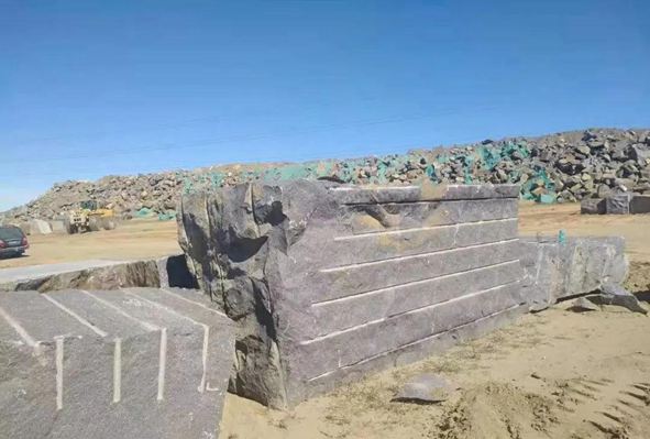 內蒙古烏拉特中旗聯社與當地石材行業商會初步達成信貸合作意向，附黑石產品欣賞！