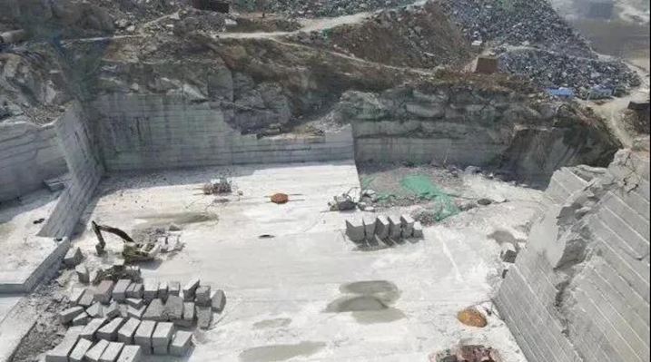 山東泗水魯灰礦山正式開工出料了，附2021最新的荒料價格!